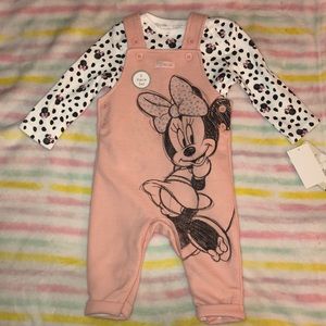 Baby Jumper set.